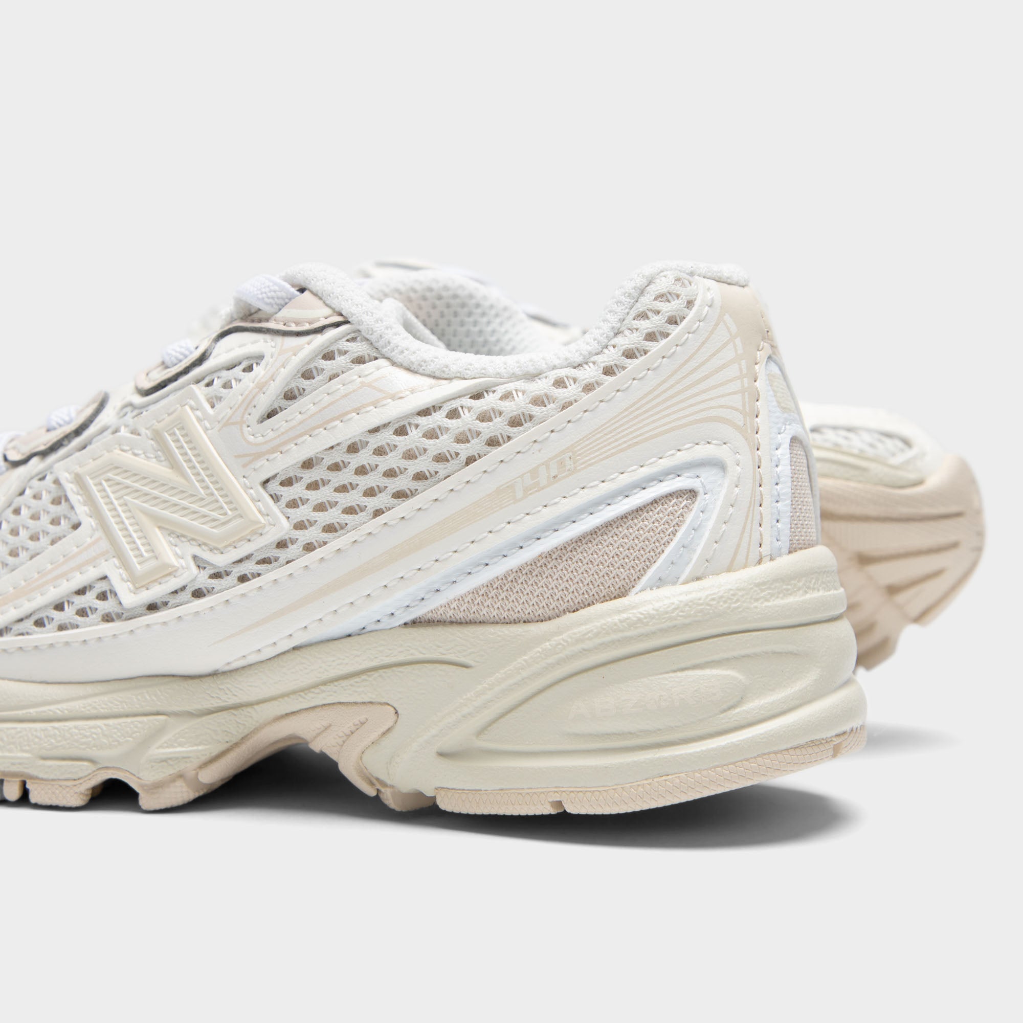 アイボリー2 New Balance Childrens' 740 Sea Salt/ Angora – JD Sports