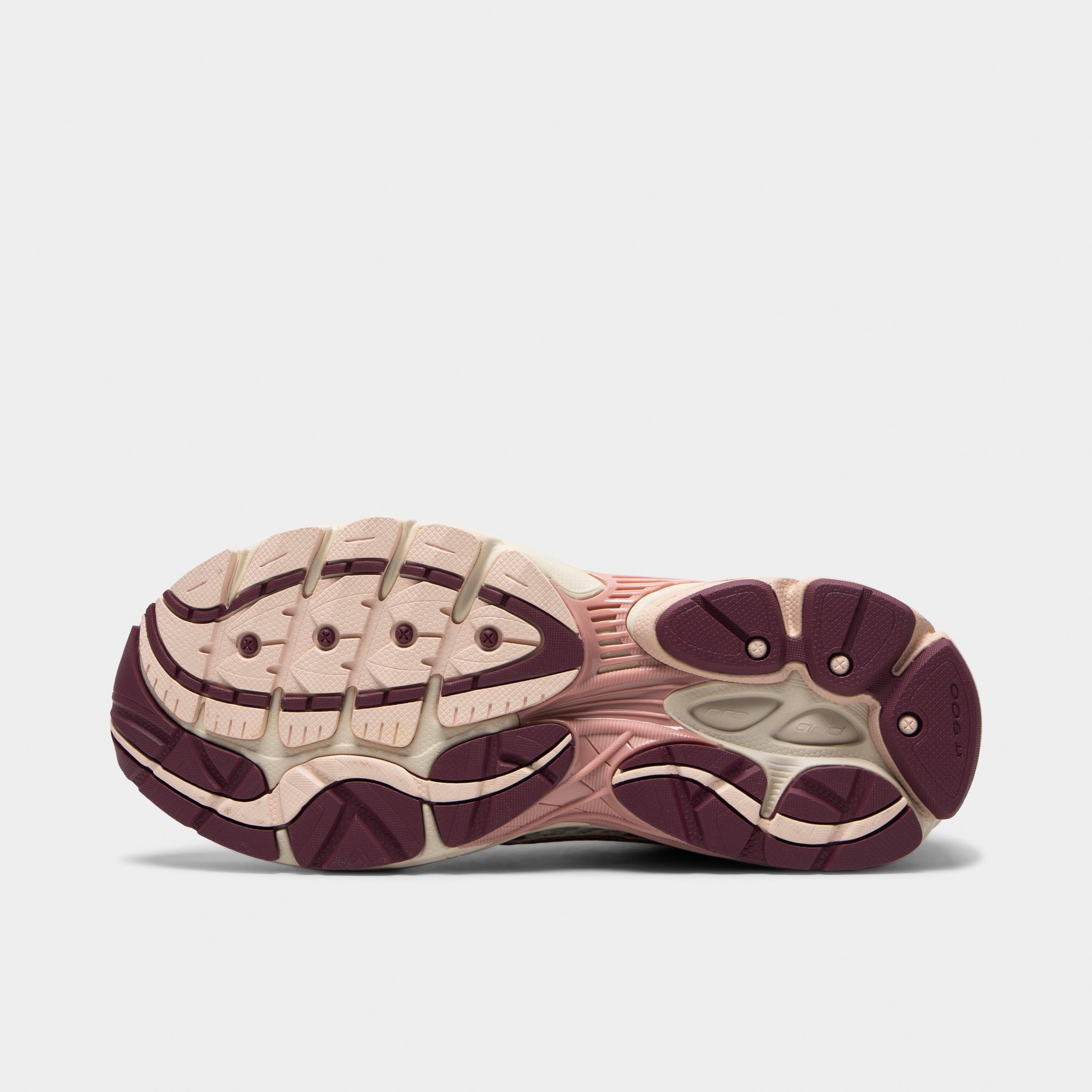 Saucony Progrid Omni 9 Ivory / Peony – JD Sports