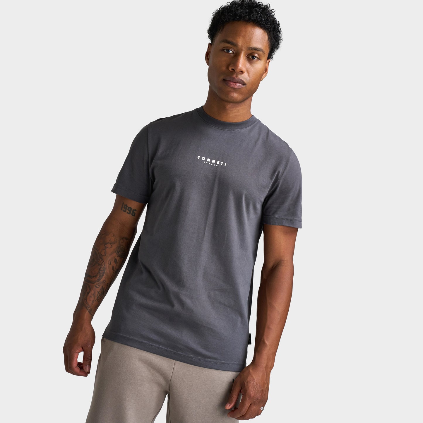 Sonneti London T-Shirt / Asphalt