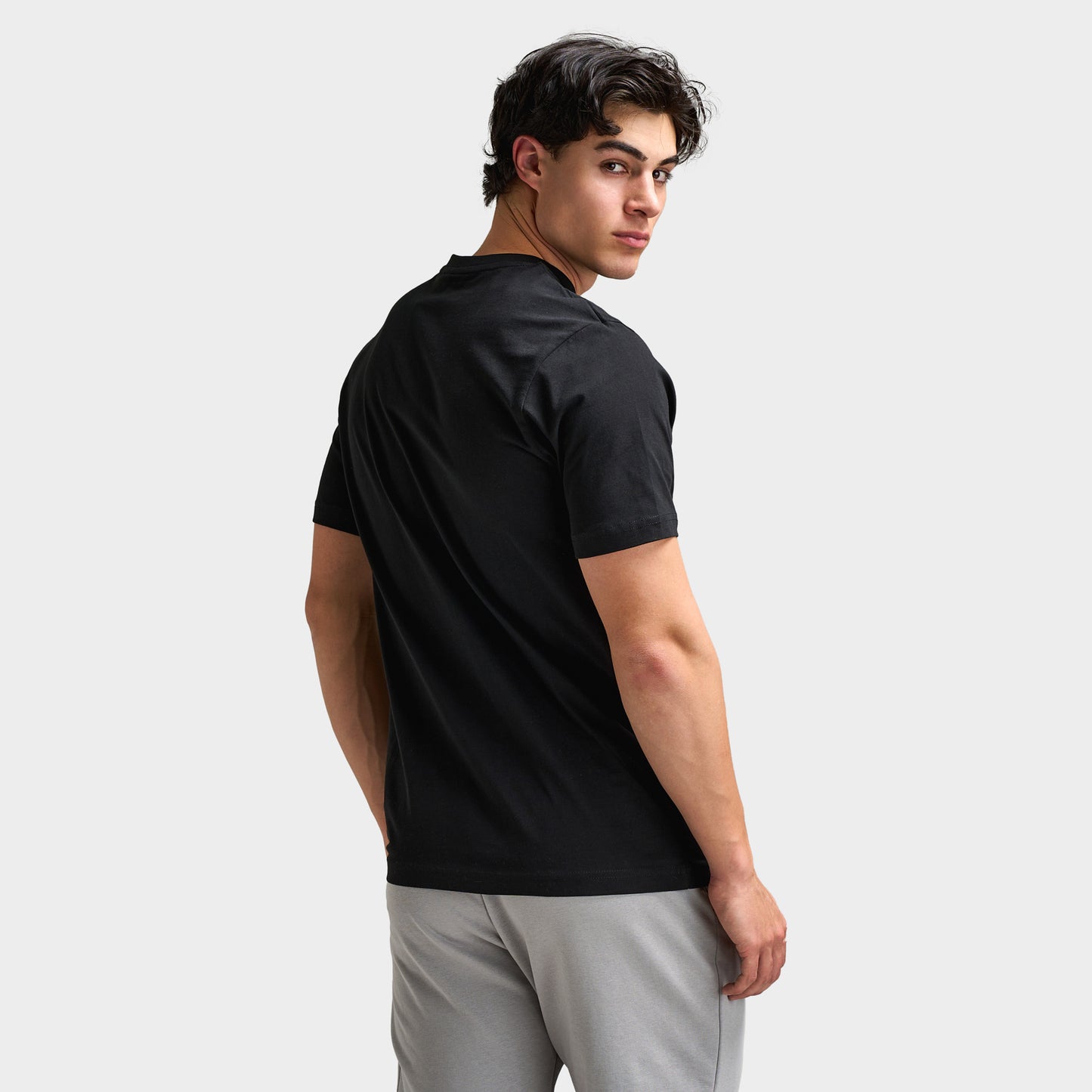Sonneti International Tee / Black