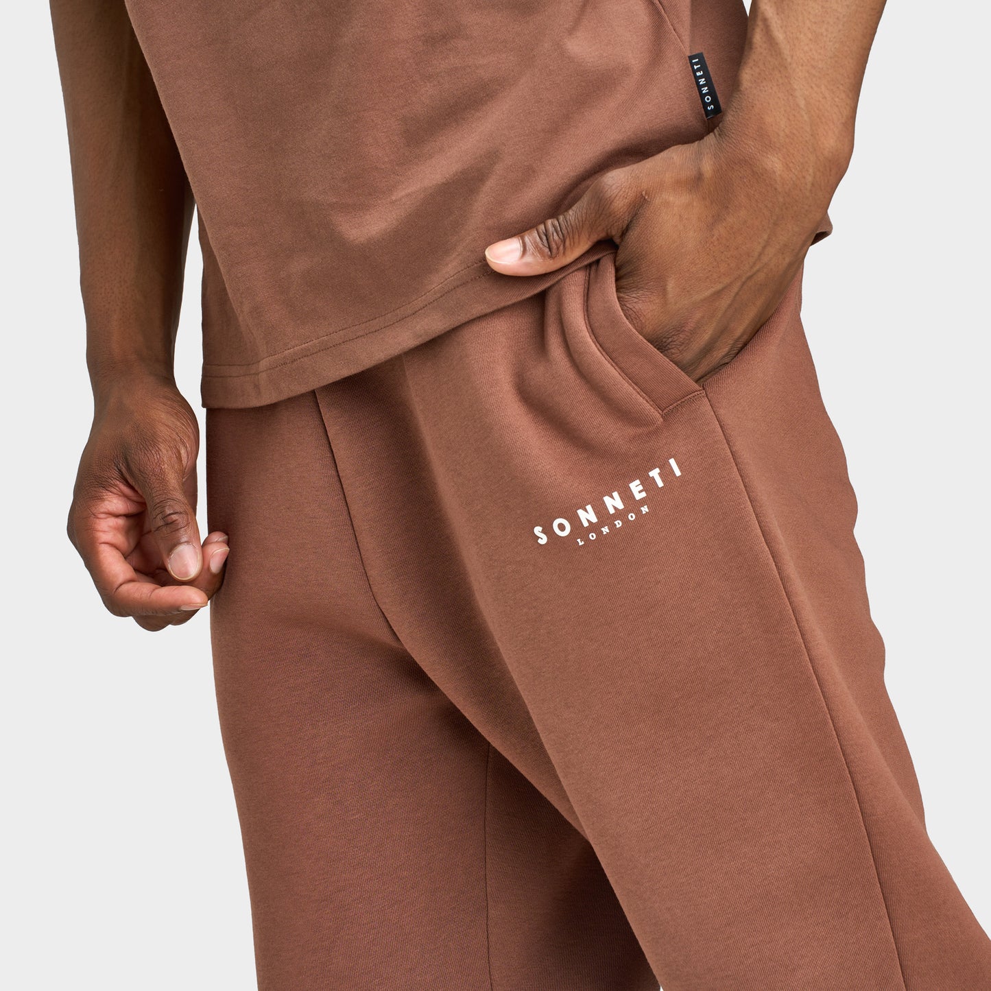 Sonneti London Joggers 2.0 / Cocoa Brown