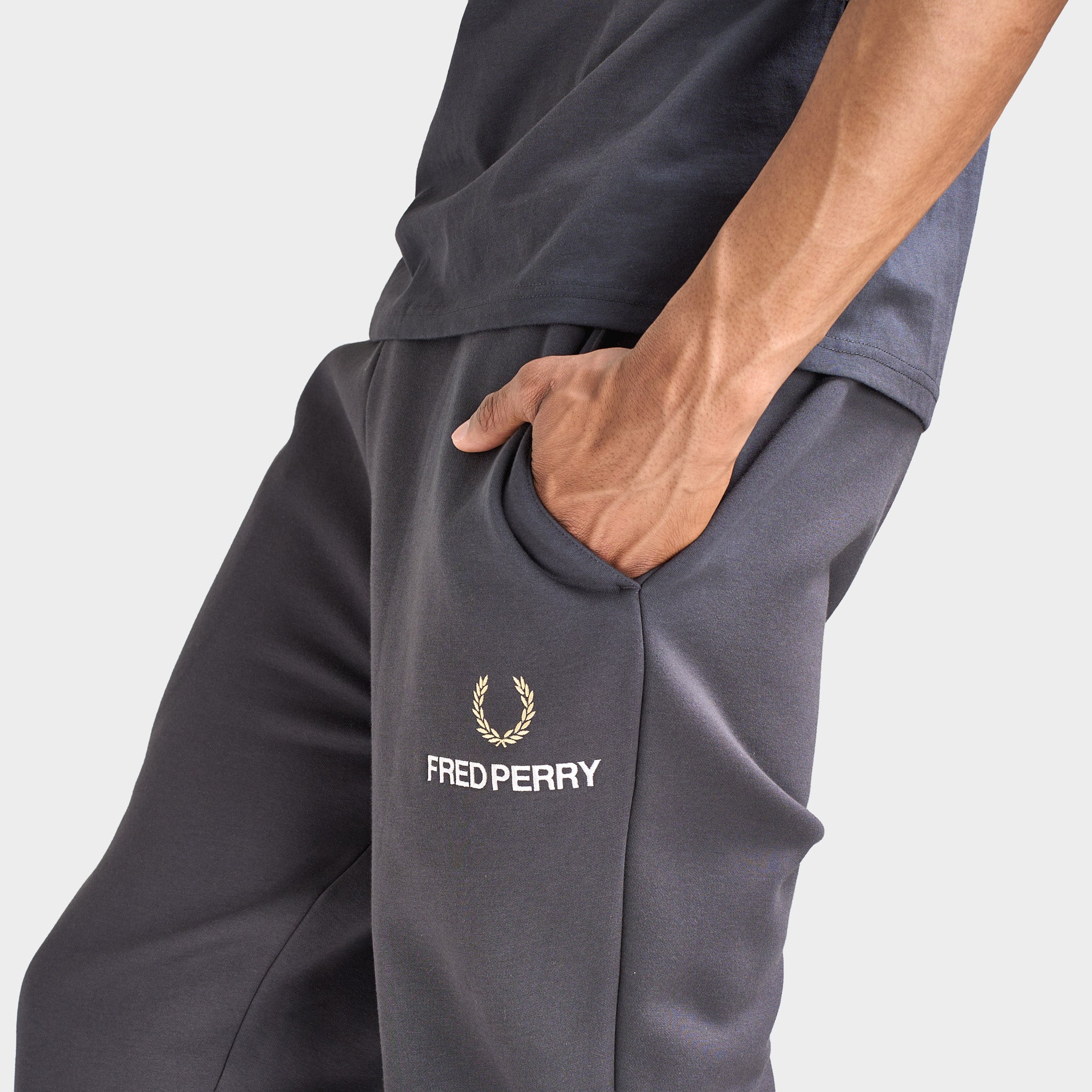 Fred Perry FLP Track Pant / Anchor Grey – JD Sports