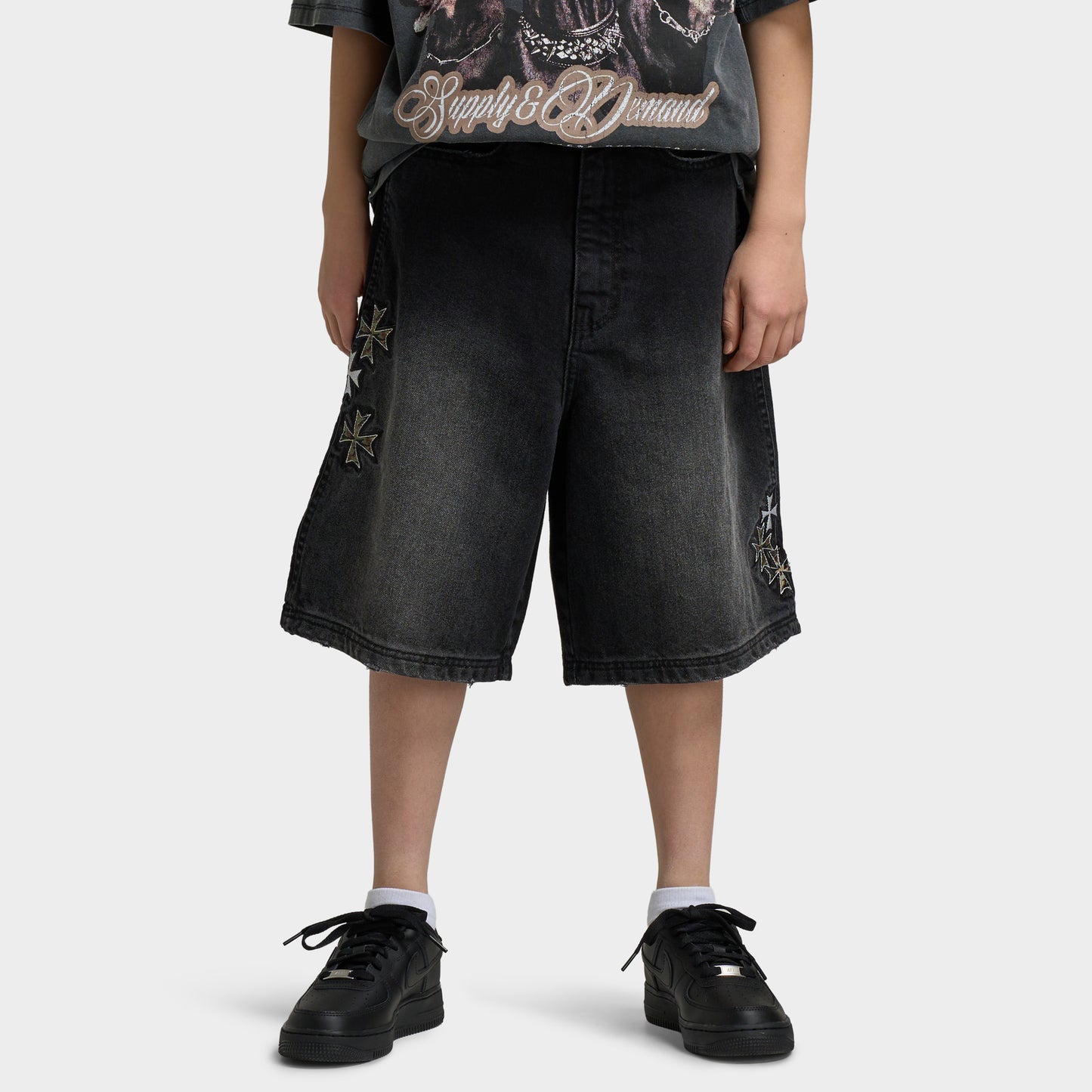 Supply & Demand Juniors' Slate Denim Shorts / Washed Black