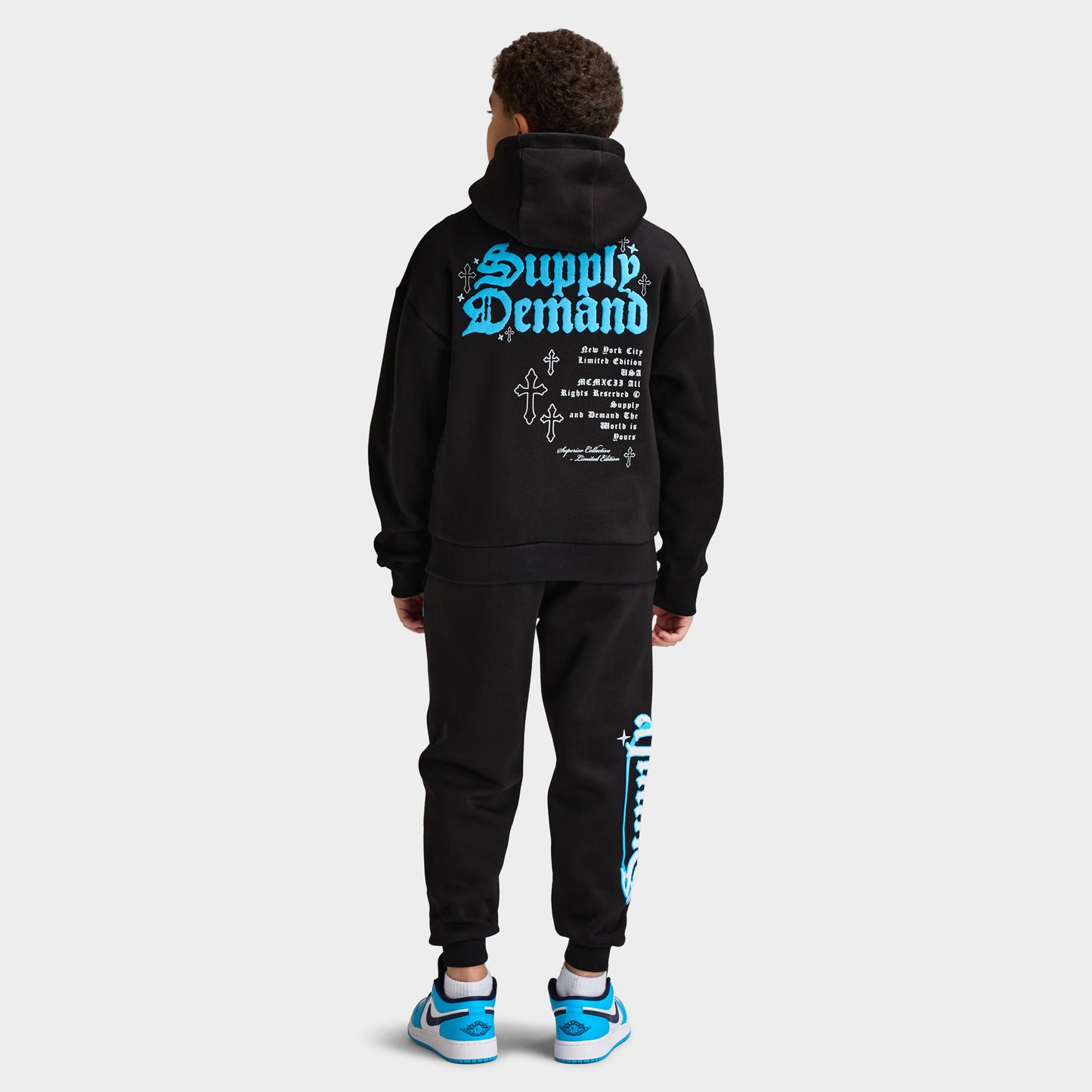 Supply & Demand Juniors' Treport Hoodie / Black