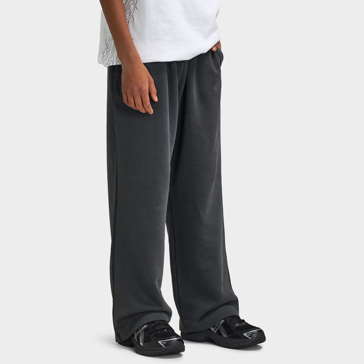 Supply & Demand Juniors' Fracture Pants / Washed Black