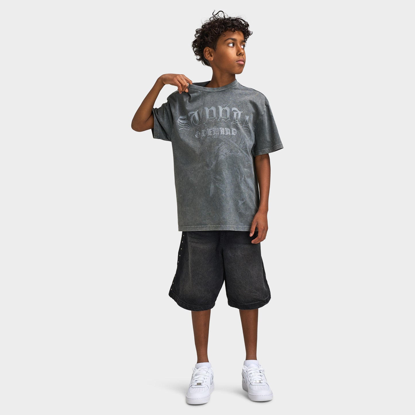 Supply & Demand Junior T-shirt Dagga / Iron Gate délavé