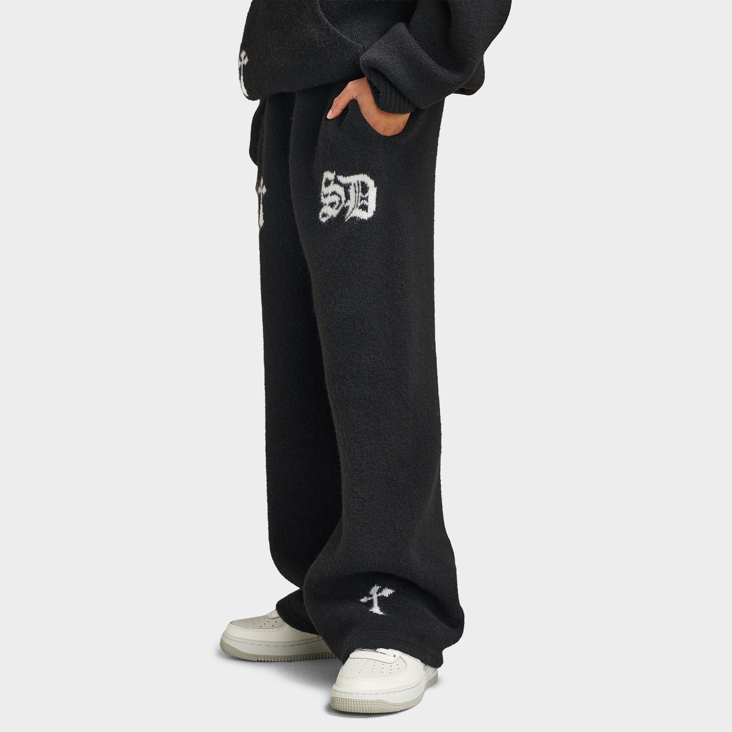 Supply & Demand Juniors' Rustic Knit Pants / Black