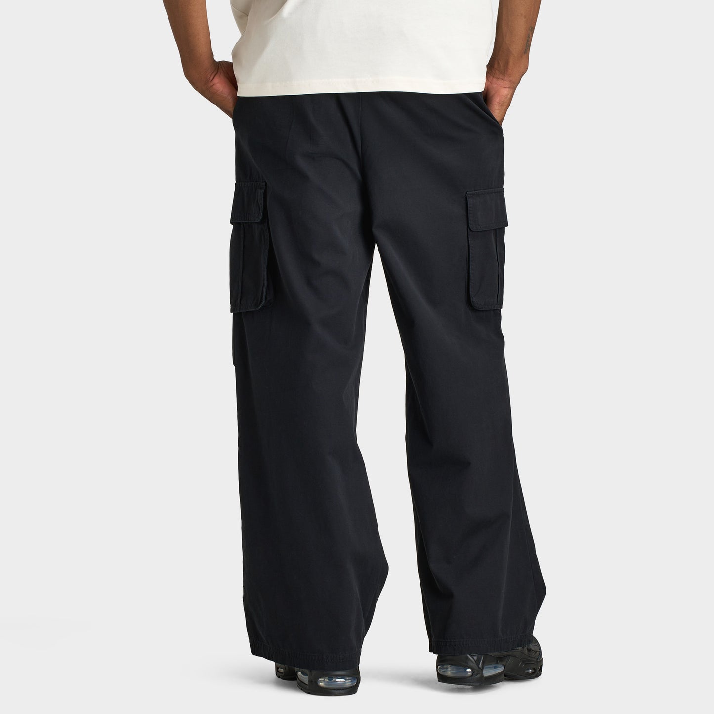 Supply & Demand Cargo Chute / Noir