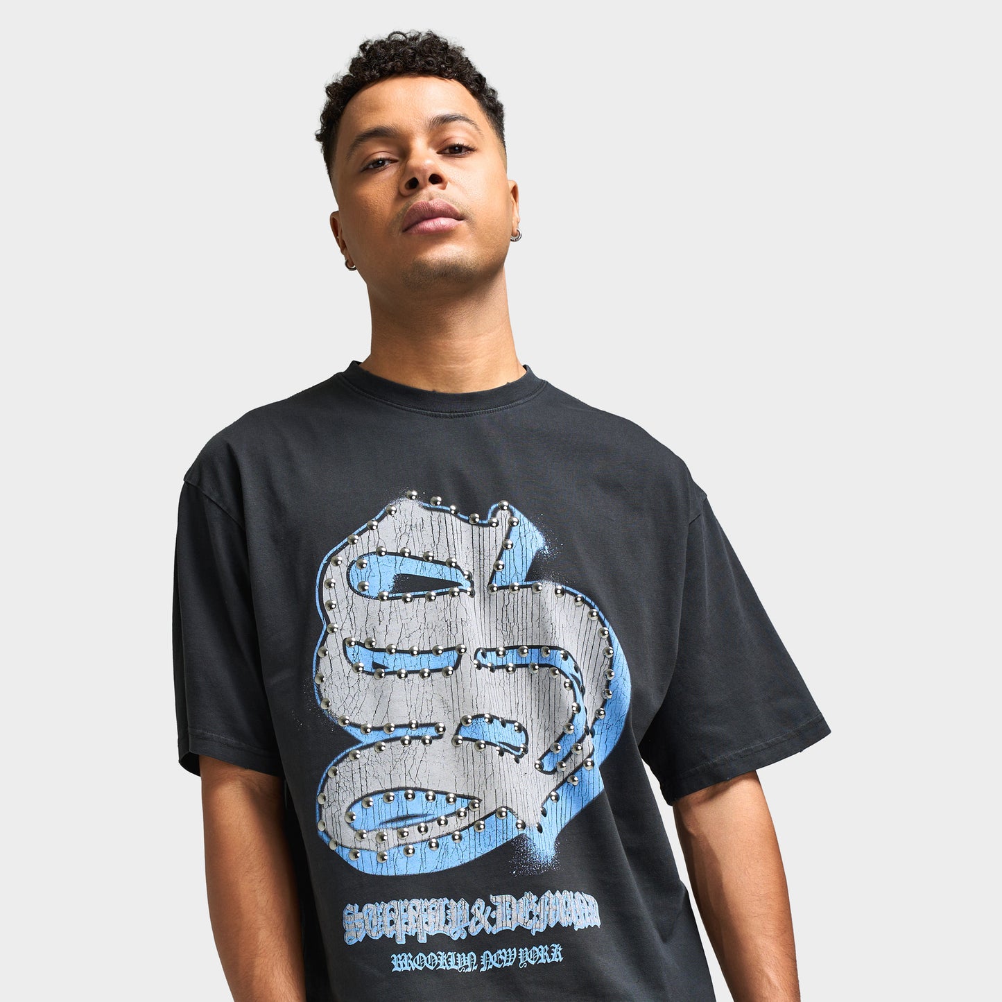 Supply & Demand Super Tee / Washed Black