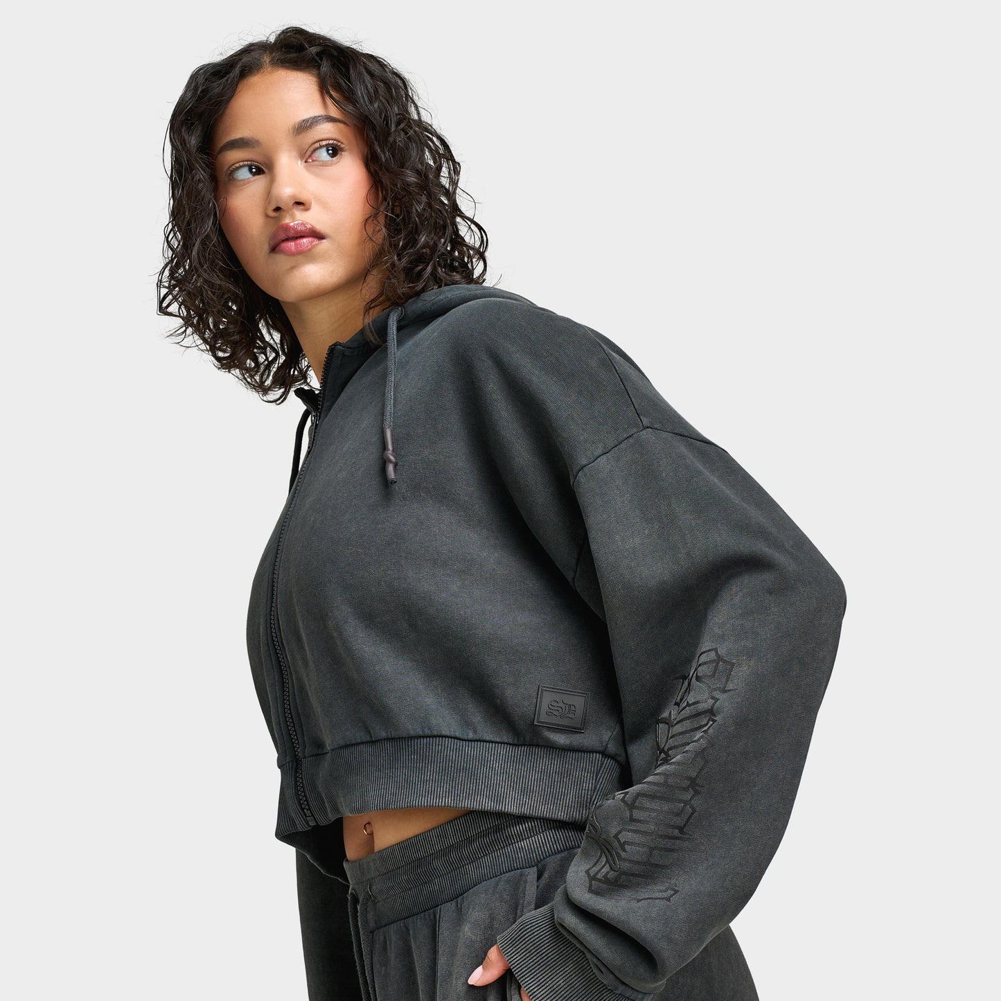 Supply & Demand Chandail à capuche entièrement zippé Monair Boxy pour femme / Gris délavé