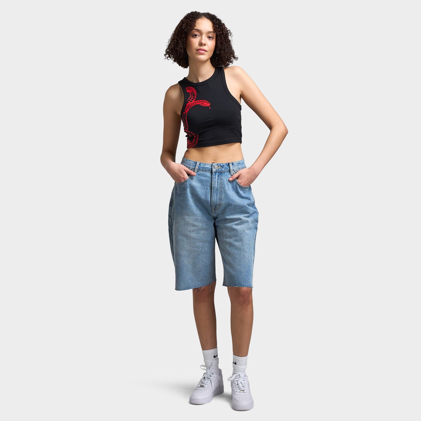 Supply & Demand - Short en jeans Bleek pour femme / Jeans lavés clairs