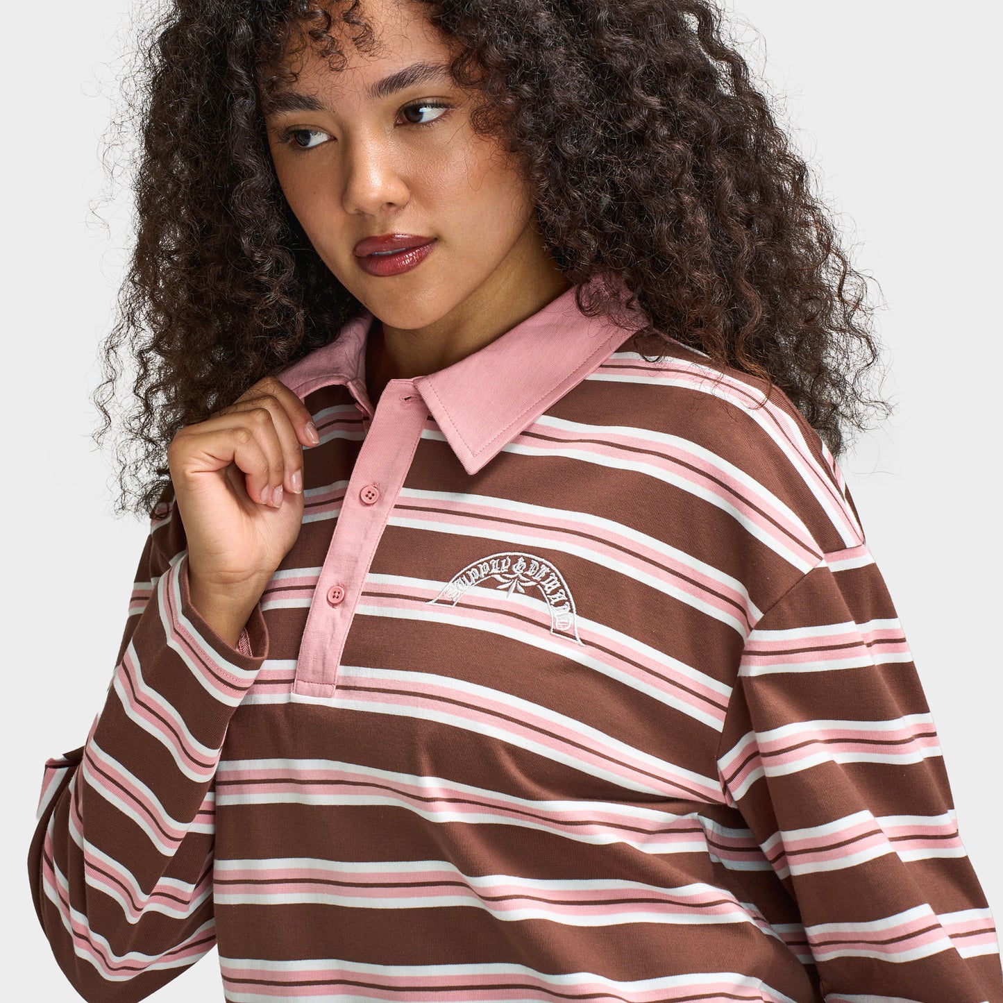 Supply & Demand GLOBE RUGBY T-Shirt / Bridal Rose
