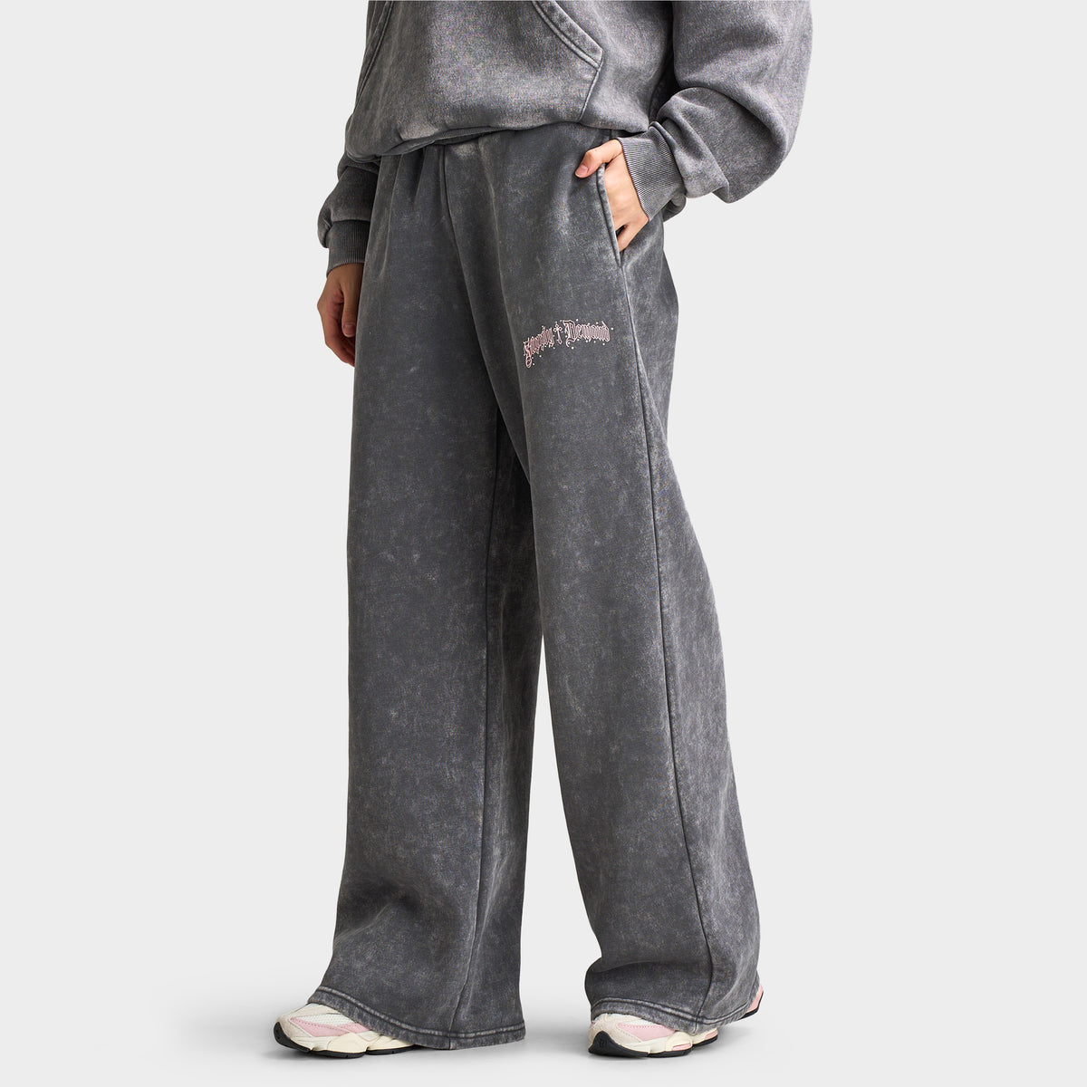 Supply & Demand Barns Wide Leg Pant / Washed Charcoal