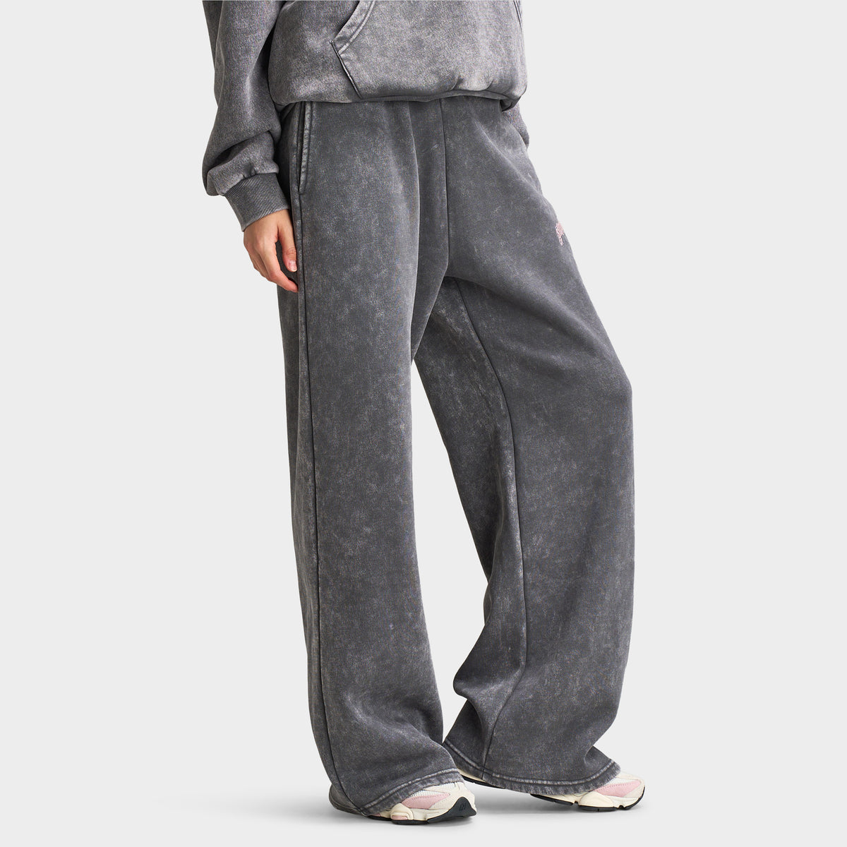 Supply & Demand Barns Wide Leg Pant / Washed Charcoal