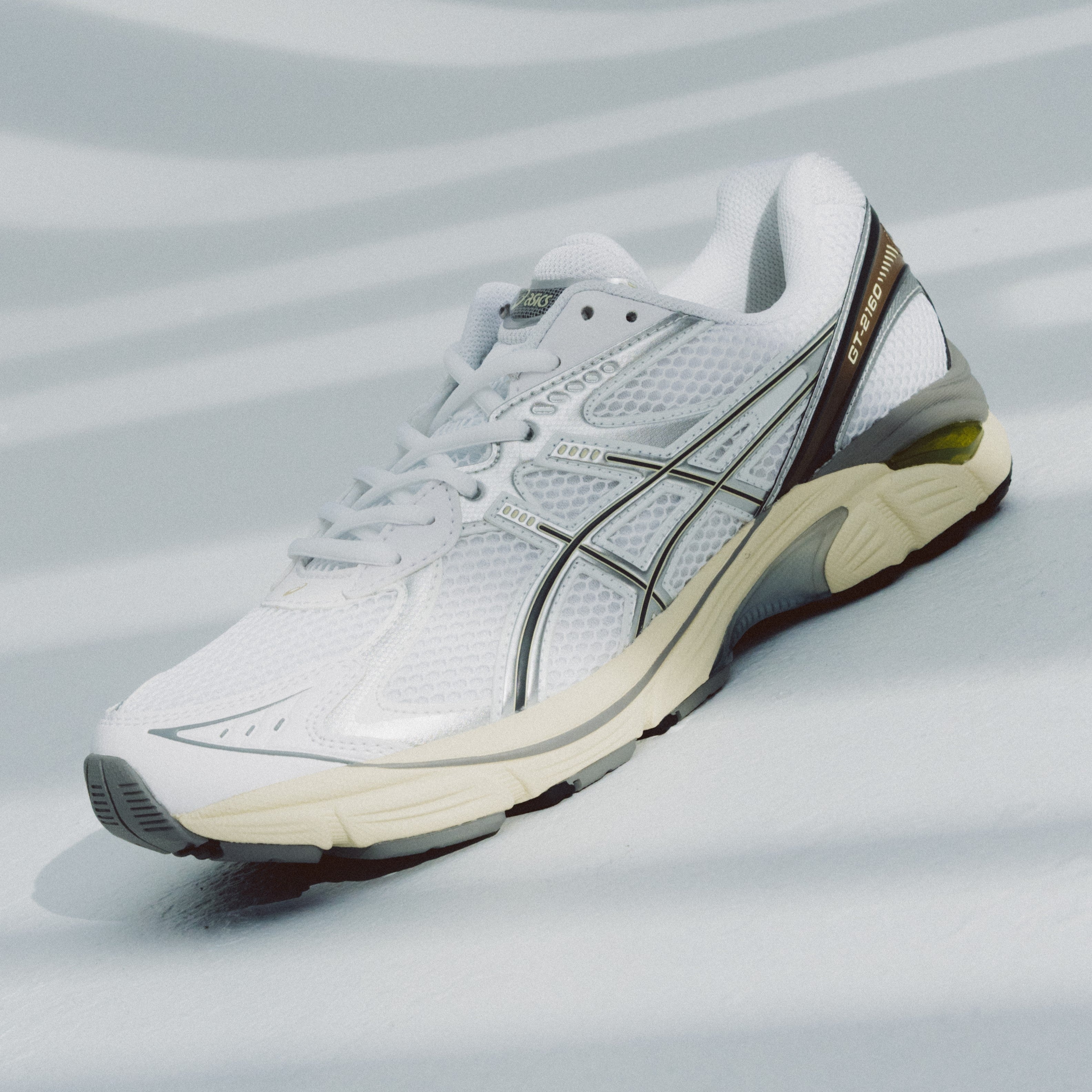 ASICS – JD Sports