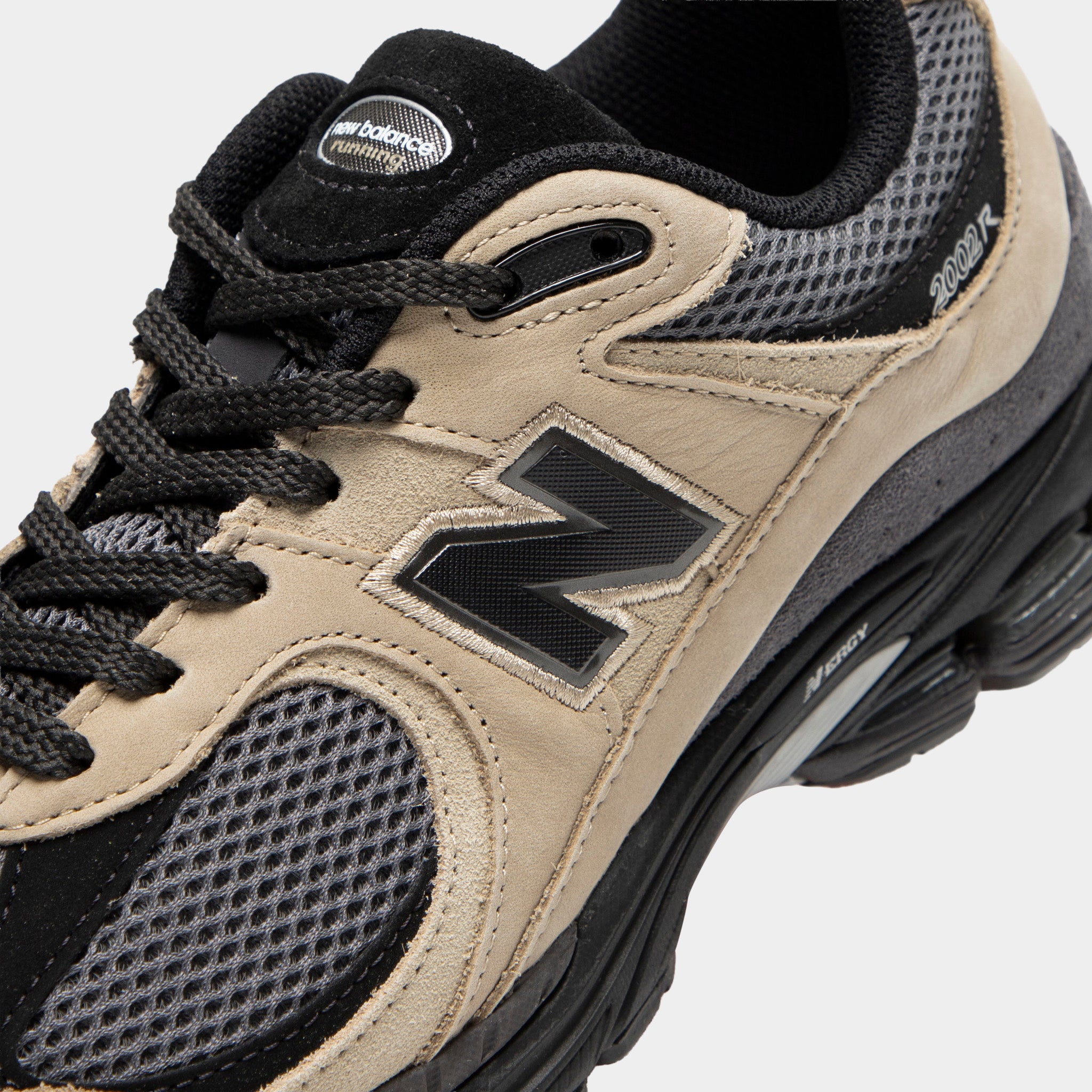 New Balance 2002R Black / Brown – JD Sports
