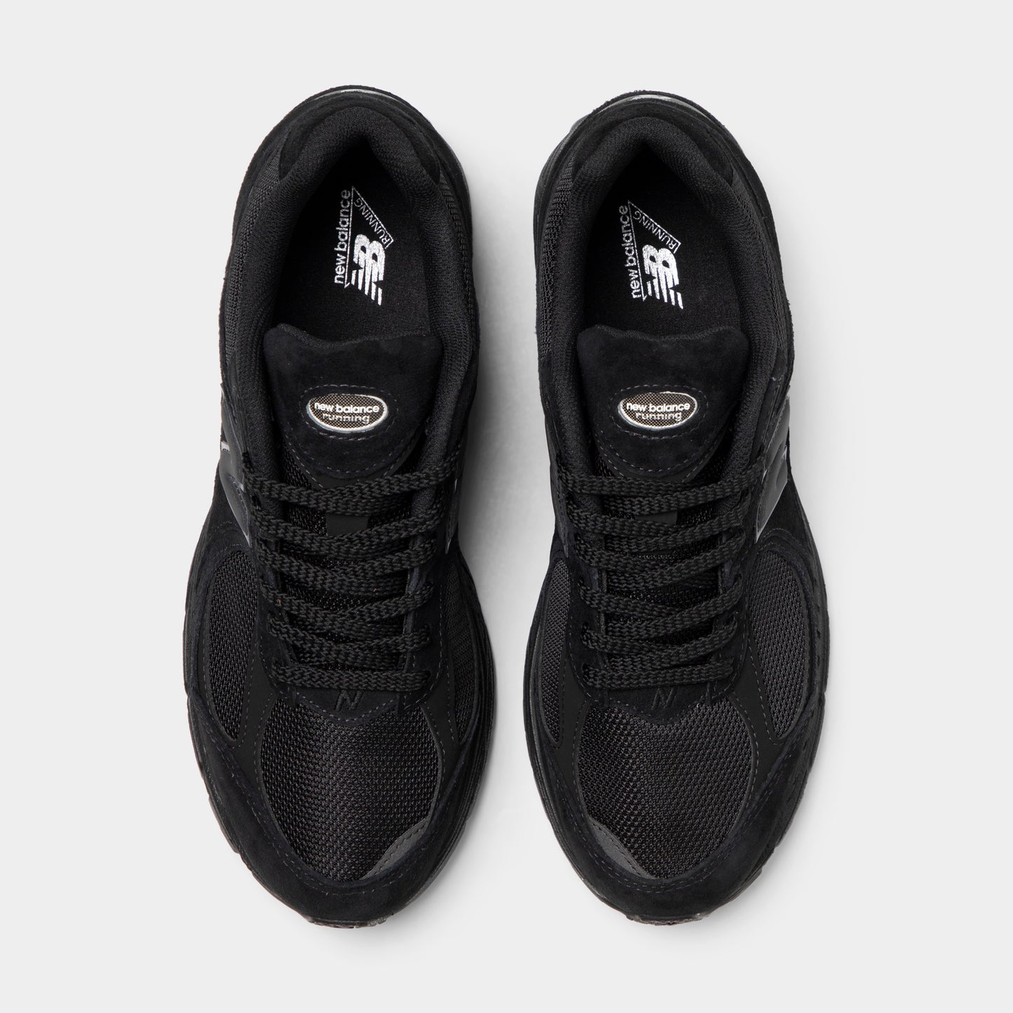New Balance 2002R Black / Metallic