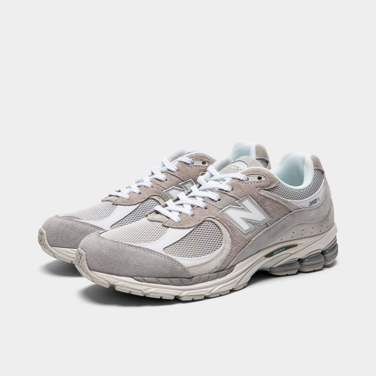New Balance 2002R Black / White