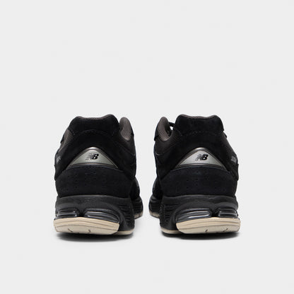 New Balance 2002 Black / Oat