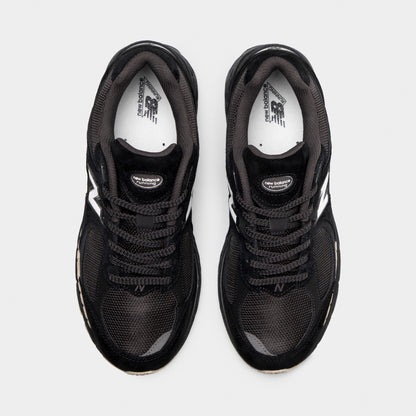 New Balance 2002 Black / Oat