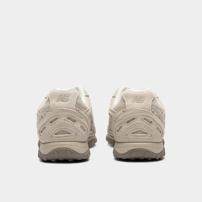 New Balance 204L Timbewolf / Linen