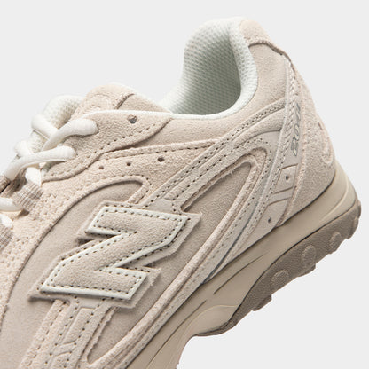 New Balance 204L Timbewolf / Linen