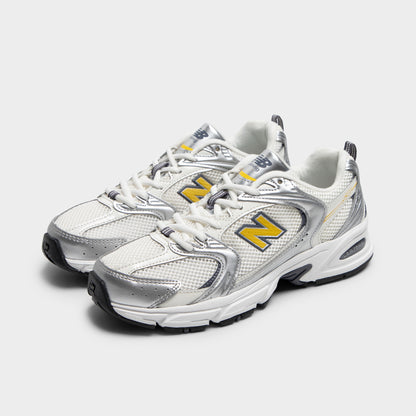 New Balance 530 Argent Métallique / Sel de Mer - Or Apollo