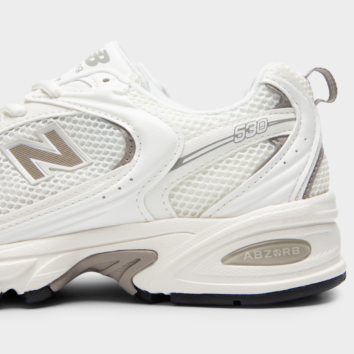 New Balance 530 Sea Salt / Arid Stone