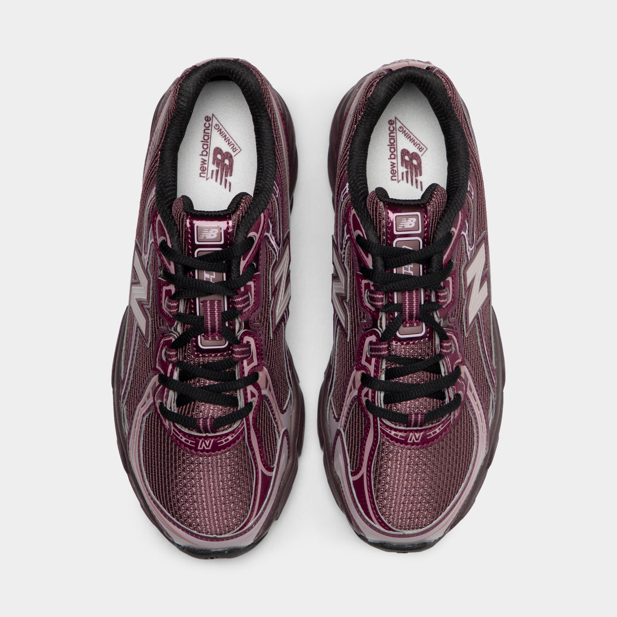 New Balance 740 / Mulled Wine