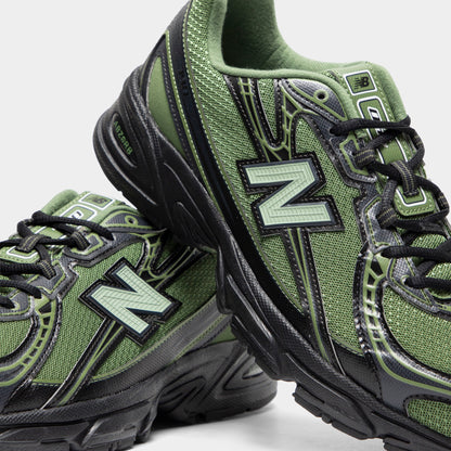 New Balance 740 Utility Green / Black