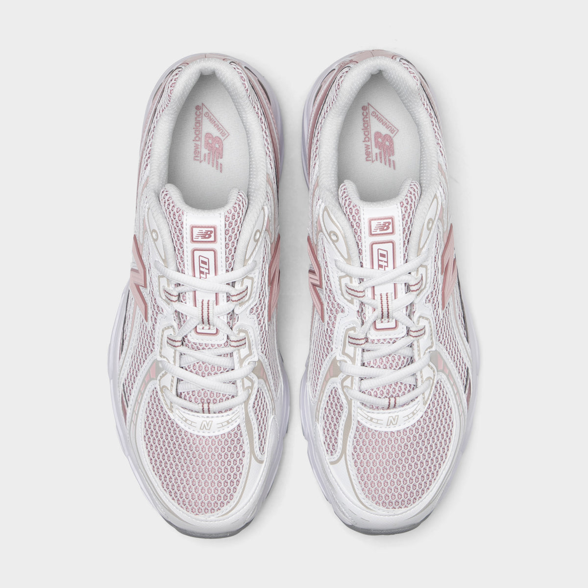 New Balance 740 Rosewood / White