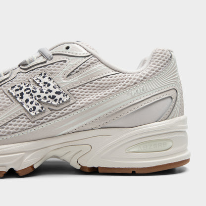 New Balance 740 Moonbeam / Sel marin