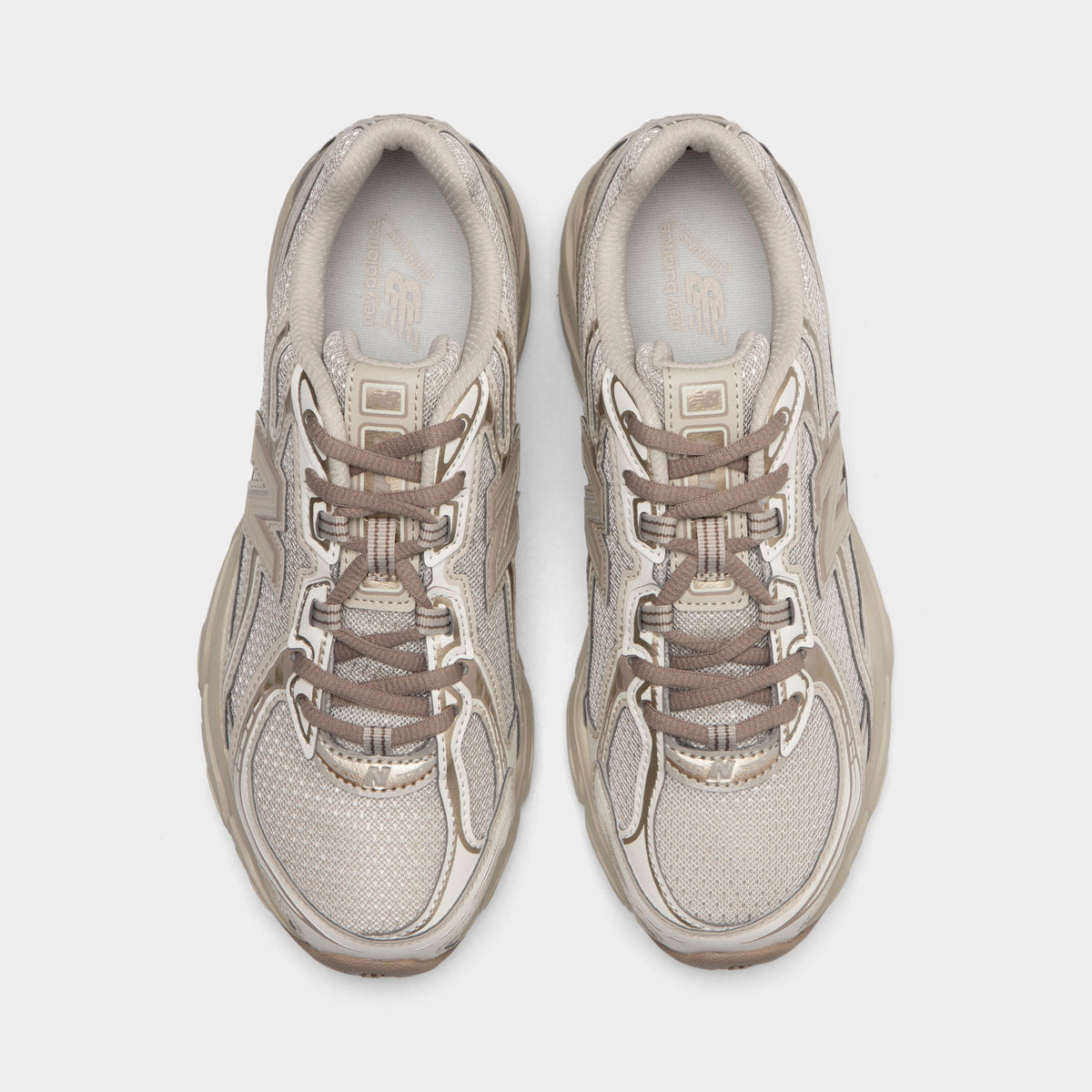 New Balance 740 / Mushroom