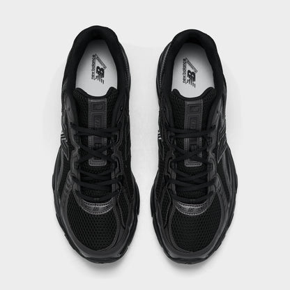 New Balance 740 Black / Black