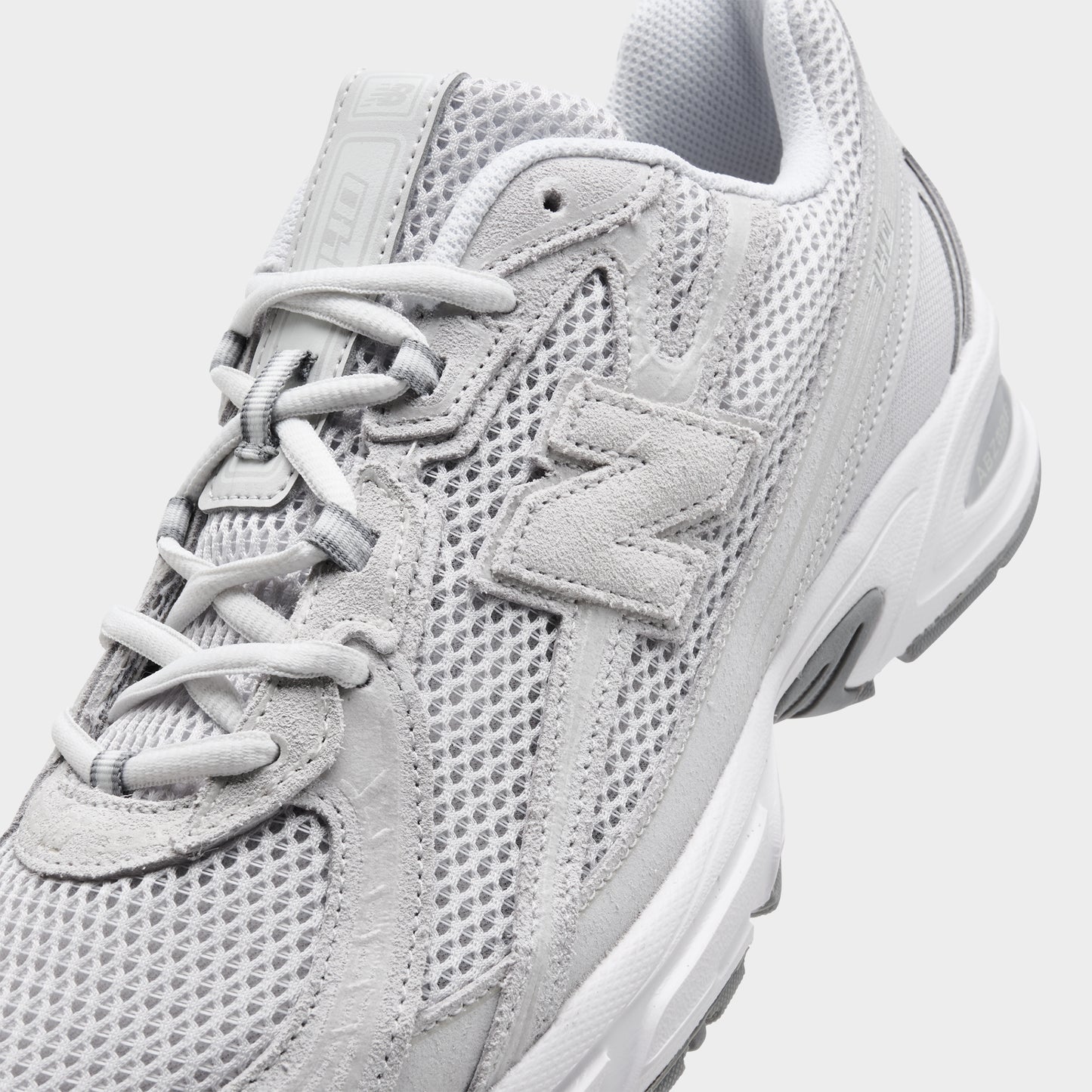 New Balance 740 Grey / Reflection