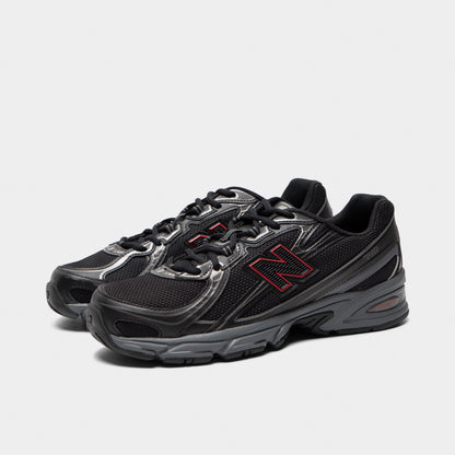 New Balance 740 Black / Black