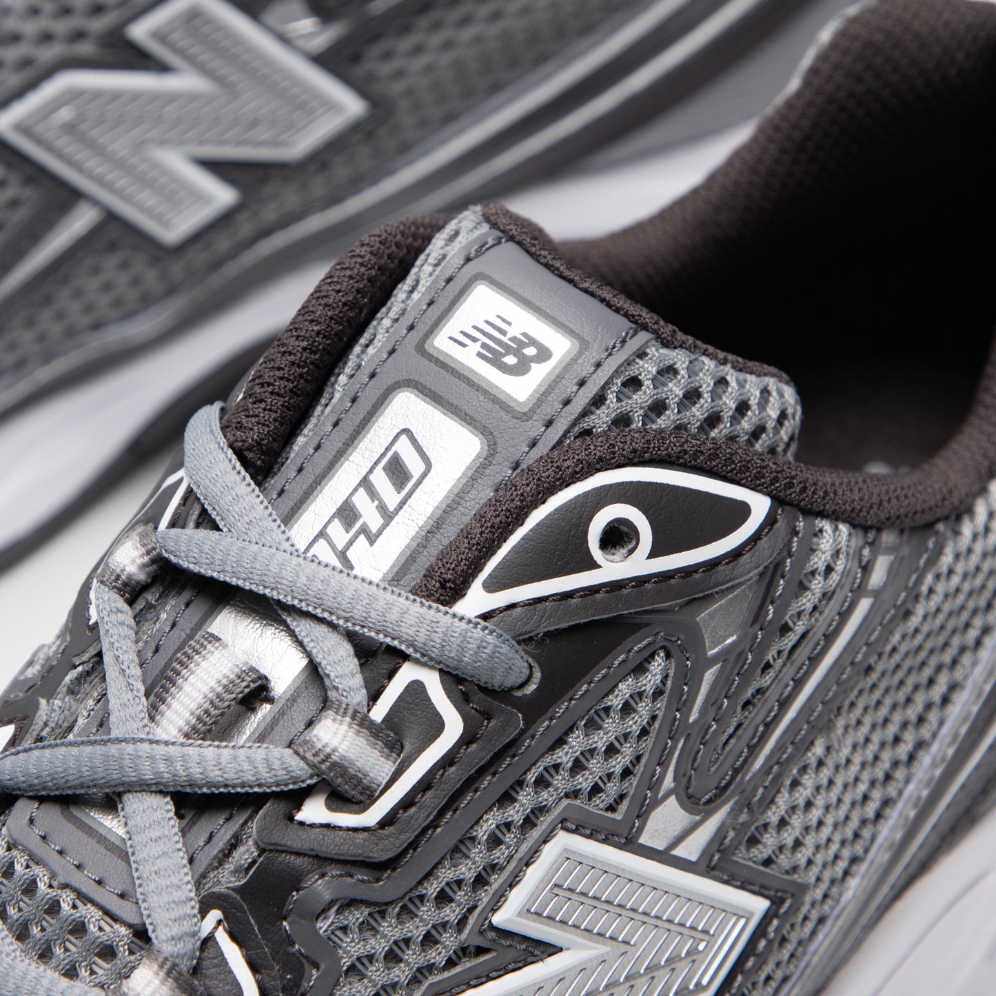 New Balance 740 Slate Grey / Black Cement