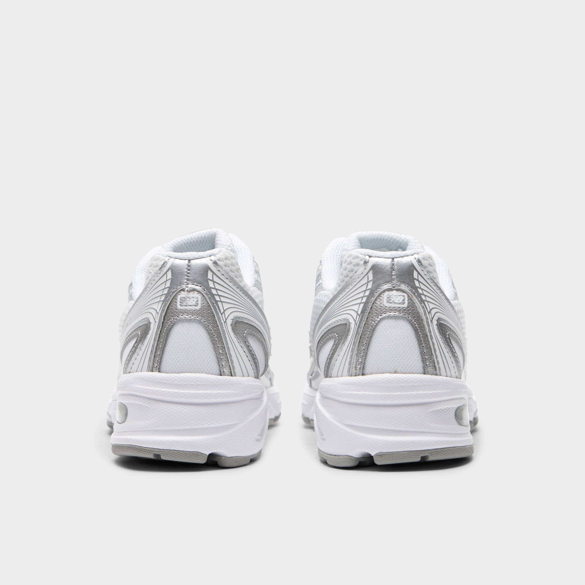 New Balance U740 / White / Silver Metallic – JD Sports