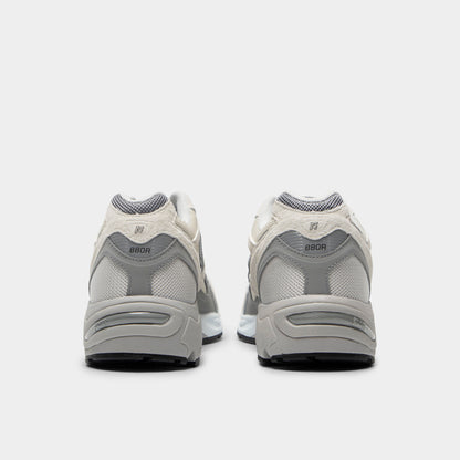 New Balance 880 Sea Salt / Slate Grey