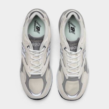 New Balance 880 Sea Salt / Slate Grey