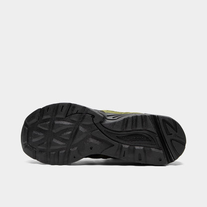 New Balance 880. Bottom view of single shoe displaying full black rubber outsole with multidirectional tread pattern. 
