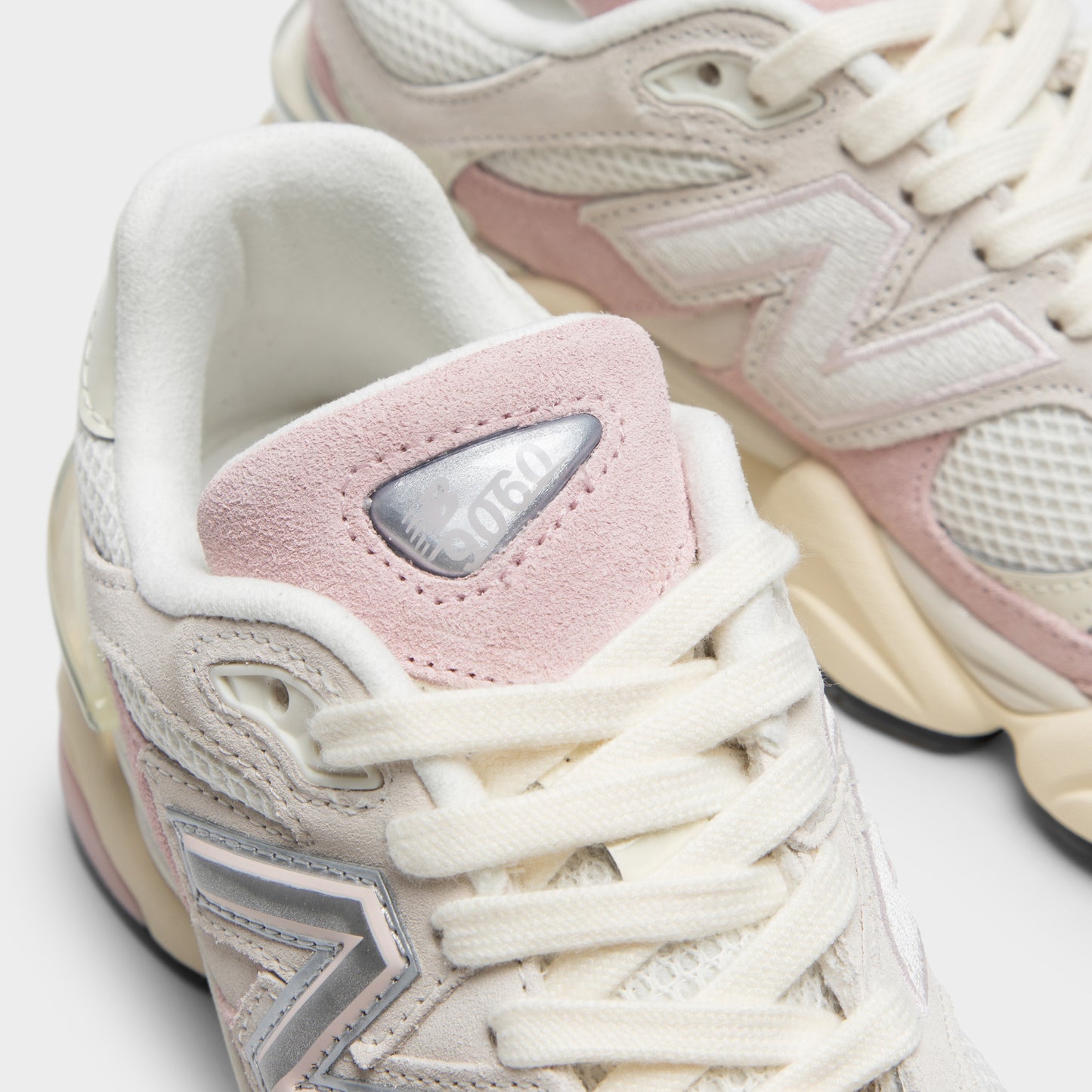 New Balance 9060 White / Pink - Silver Metallic