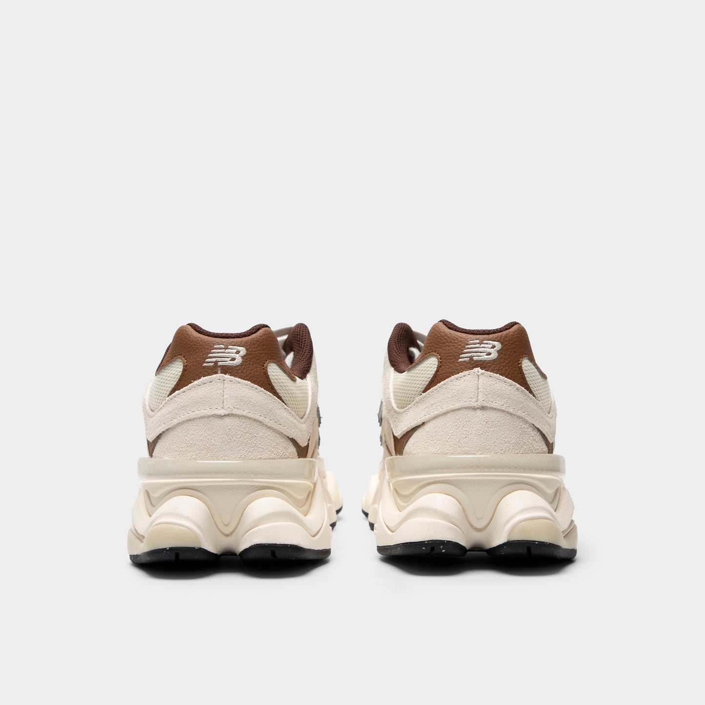 New Balance 9060 Breakfast Tea / Angora