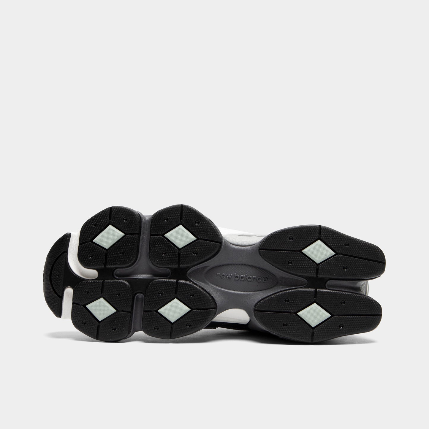 New Balance 9060 Magnet / Black