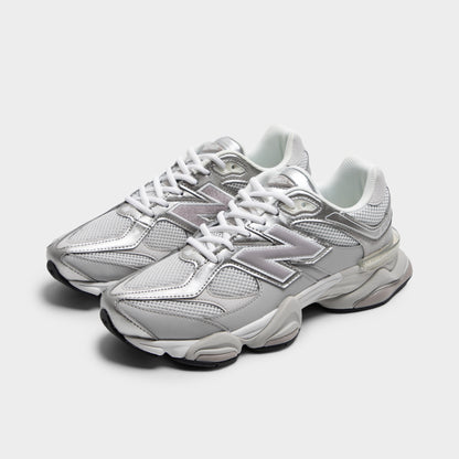 New Balance 9060 Nuage de pluie / Sel à la truffe