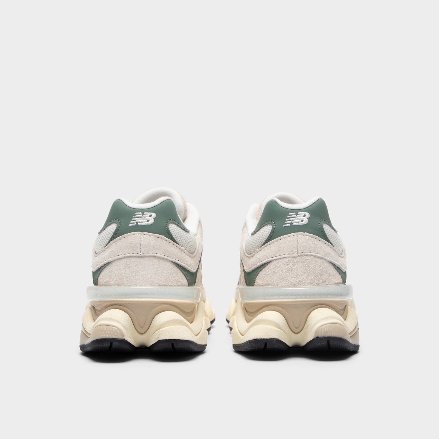 New Balance 9060 Linen / Dark Juniper