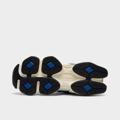 New Balance 9060 New Spruce / Peach Blossom