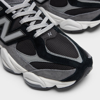 New Balance 9060 Black / Grey