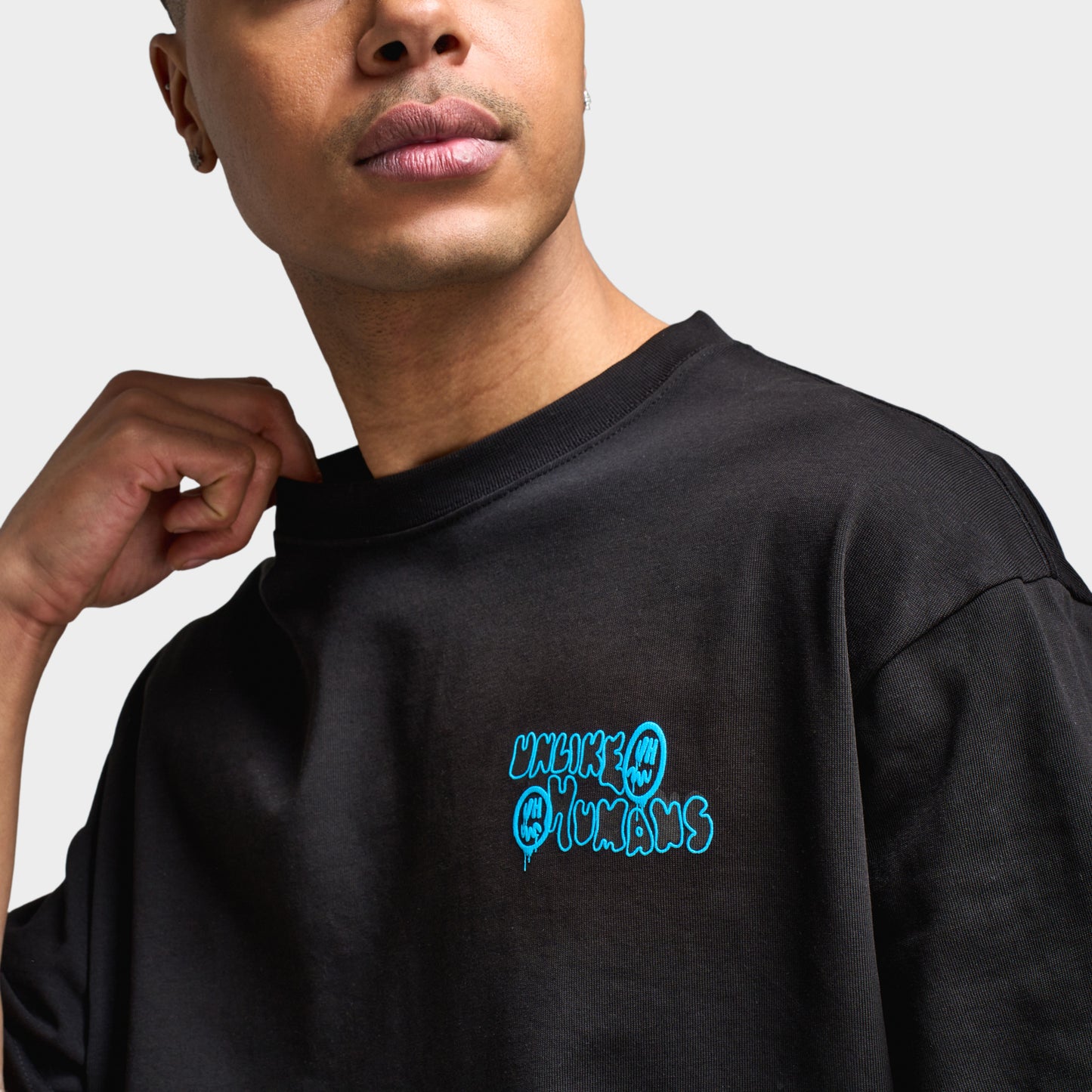 Unlike Humans Hindsight T-Shirt Graphique / Bleu Marine