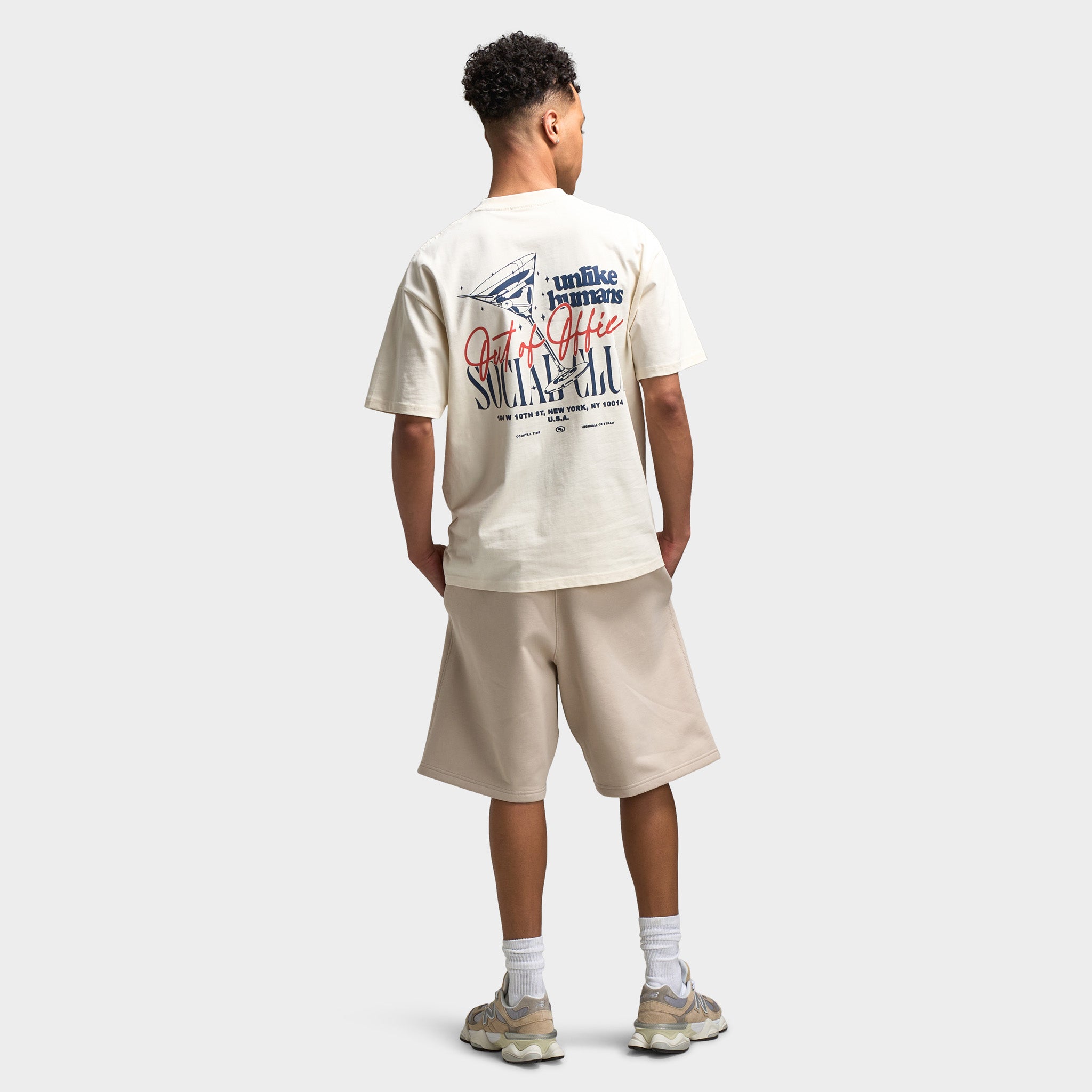 Unlike Humans Cocktail Graphic T-Shirt / Cream – JD Sports